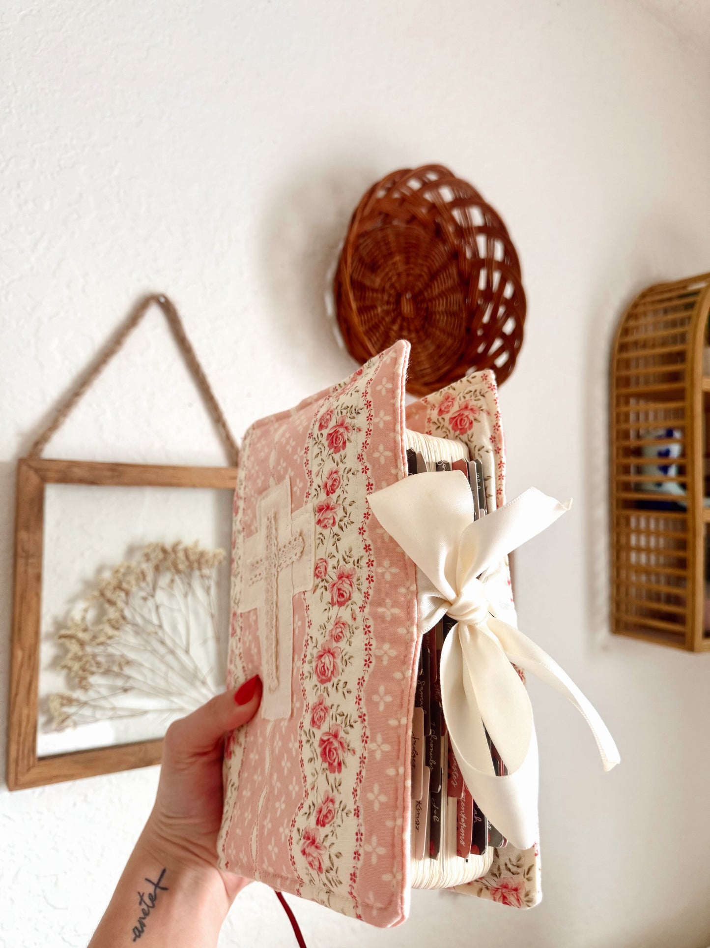 Faithful Melody Quilted Bible Wrap