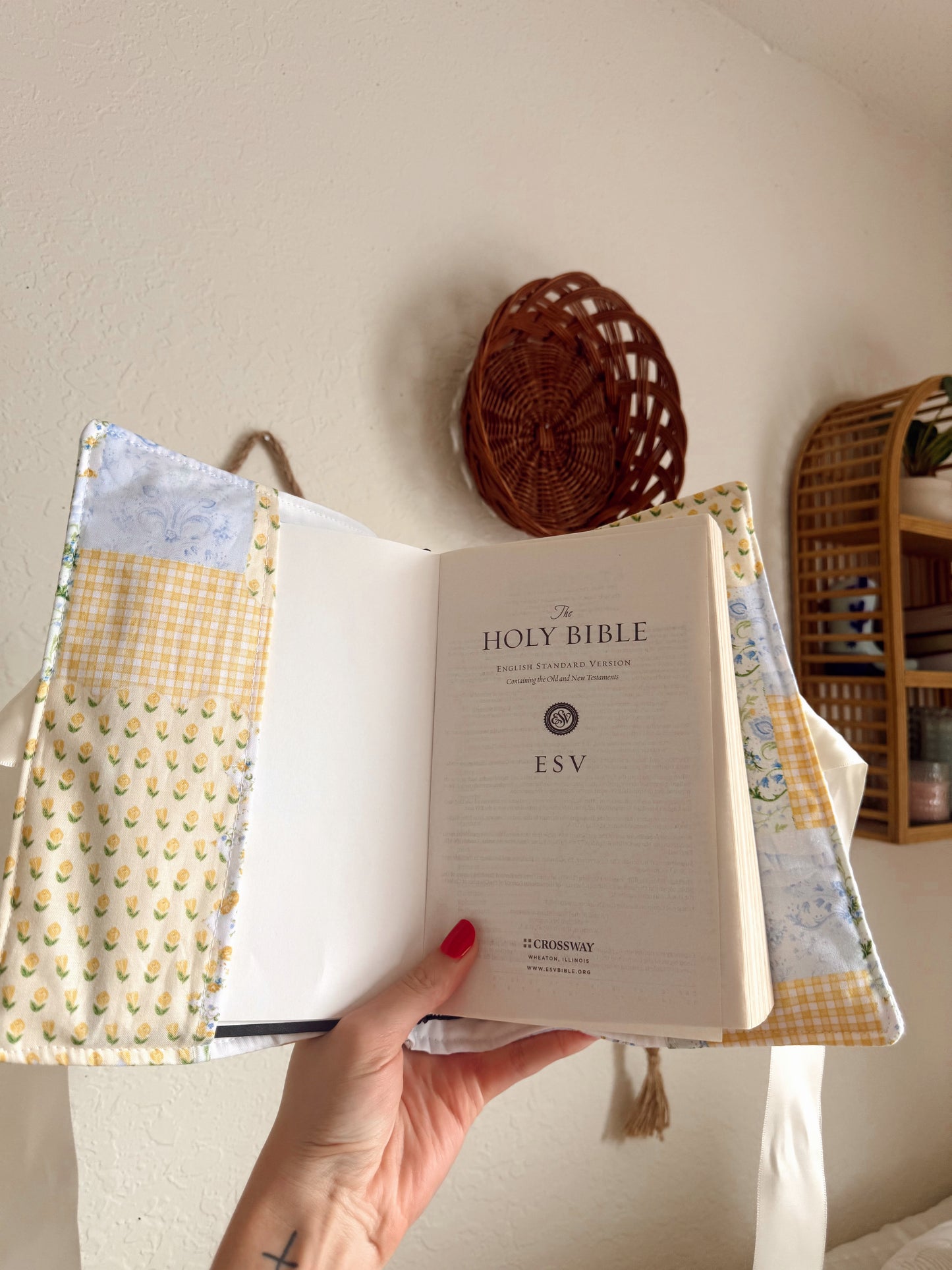 Peaceful Patch Quilted Bible Wrap