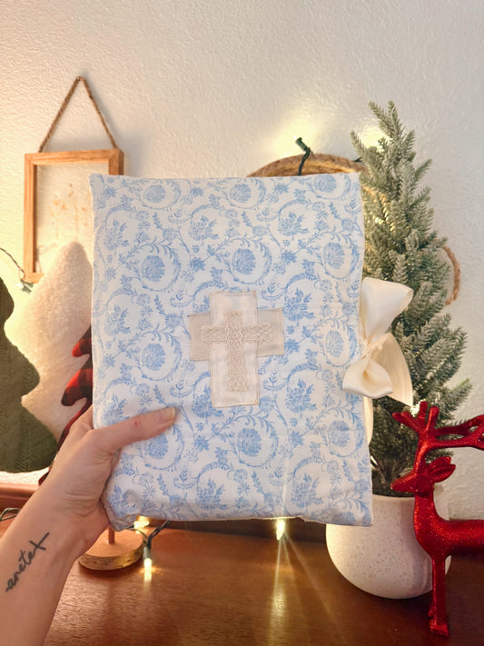 Merry Mist Bible Sleeve