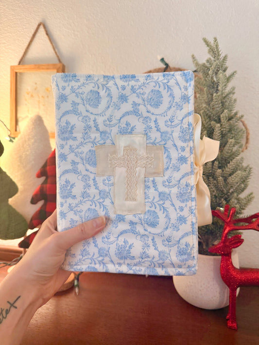 Merry Mist Bible Wrap