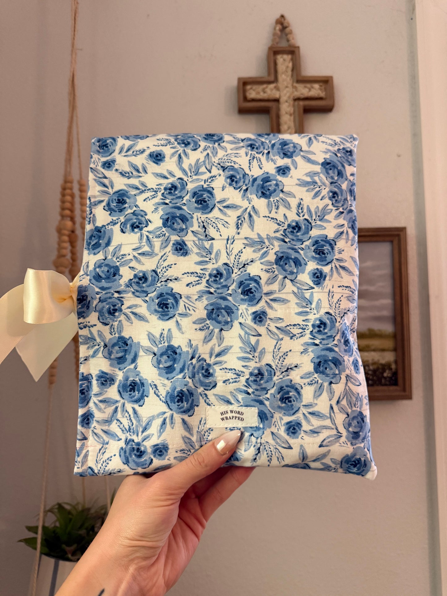 Peaceful Patch Quilted Bible Wrap