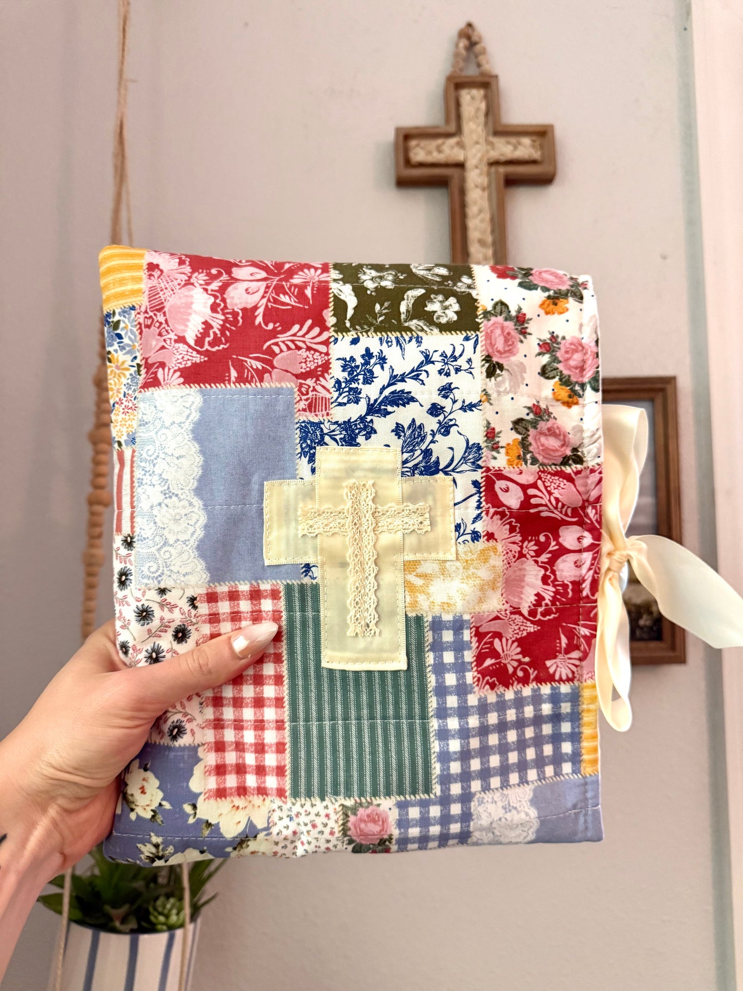 Peaceful Patch Quilted Bible Wrap