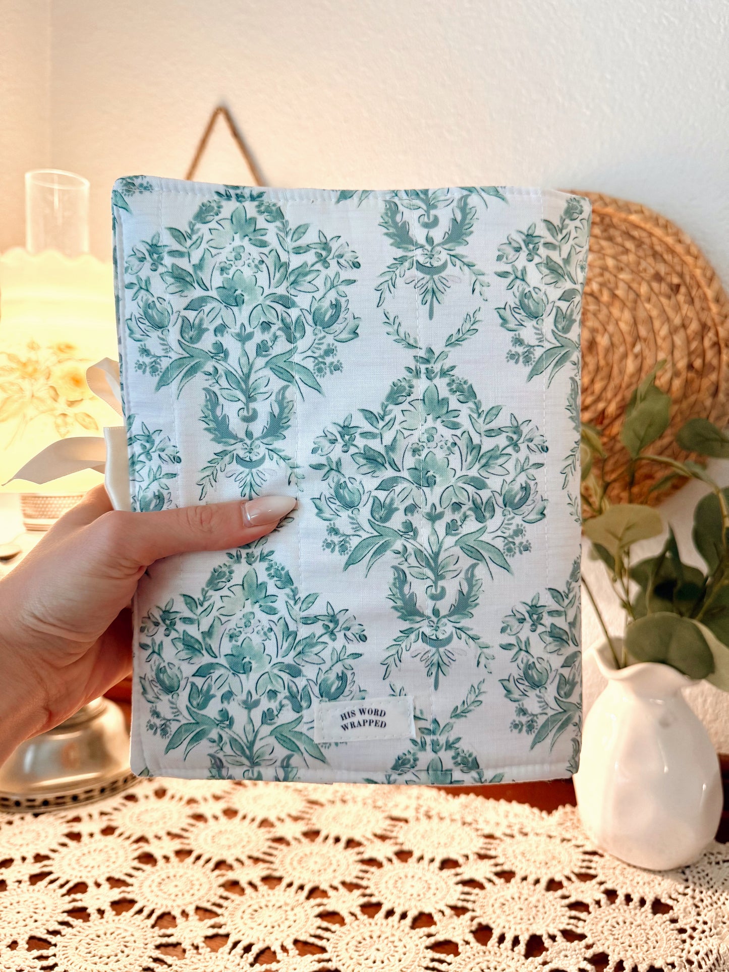 Peaceful Patch Quilted Bible Wrap