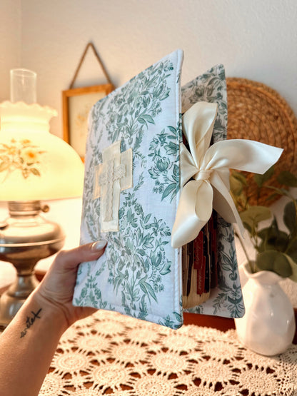 Peaceful Patch Quilted Bible Wrap