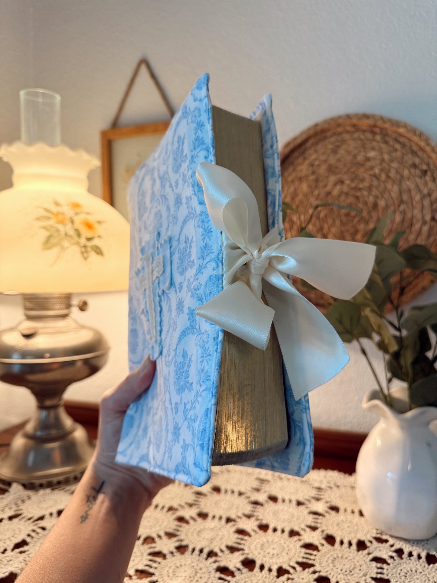 Peaceful Patch Quilted Bible Wrap