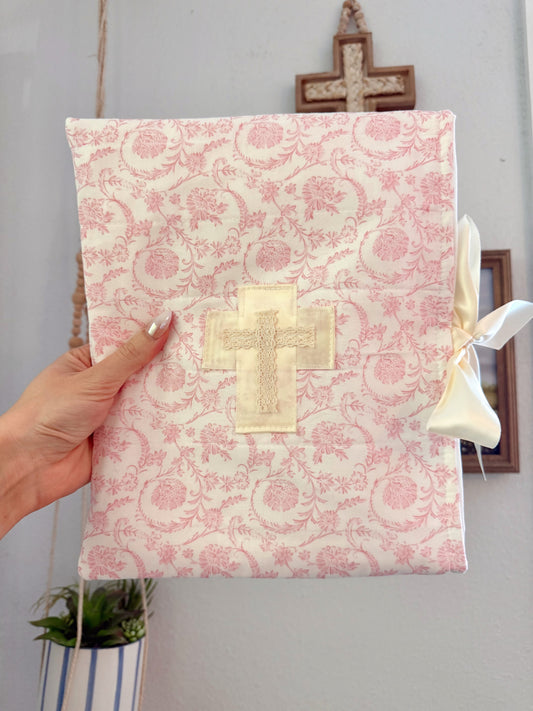 Pink Praises Bible Sleeve